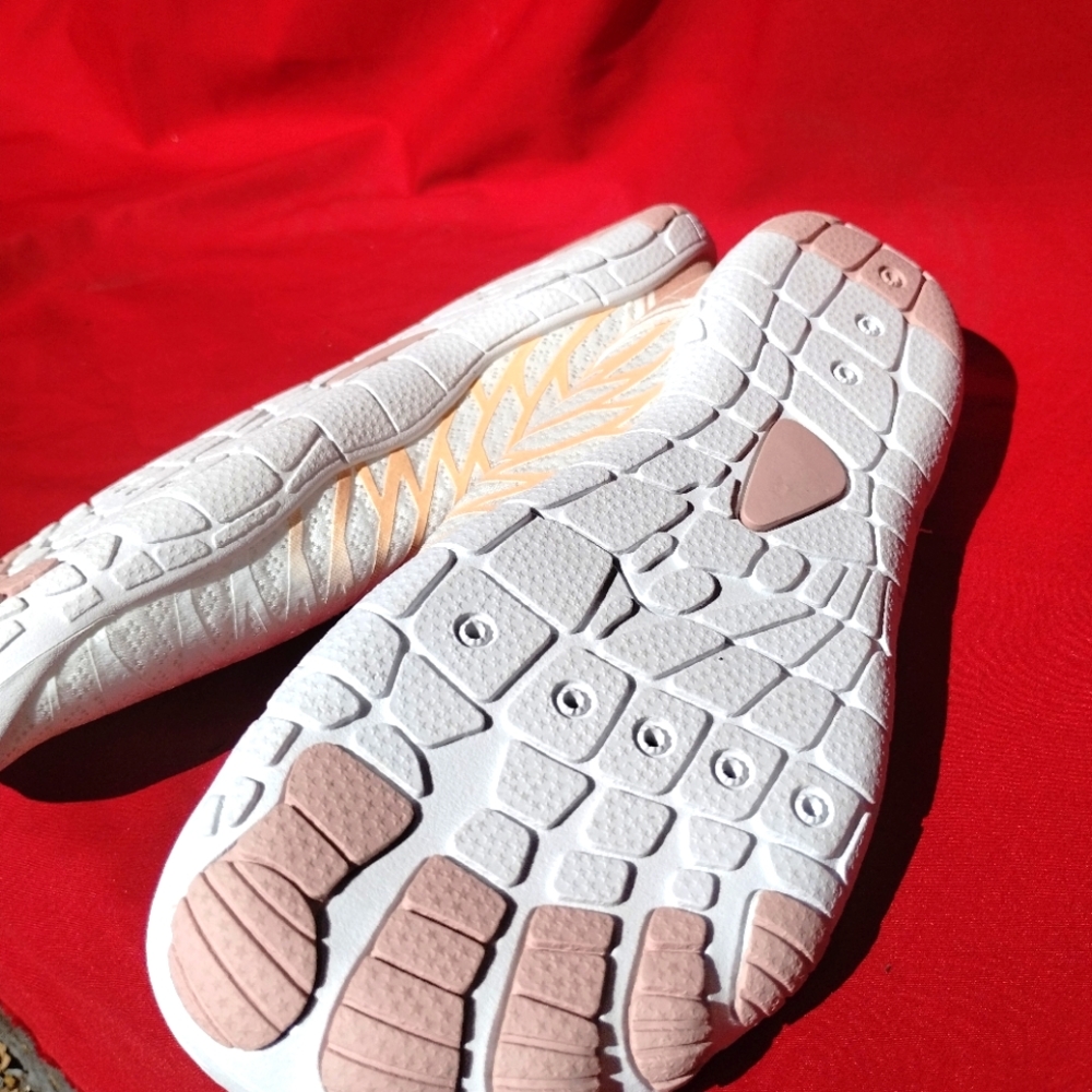 White and Pink Barefoot Water shoes - Women's 5.5